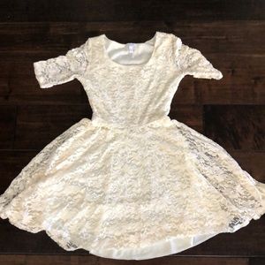 Delias cream lace dress XS